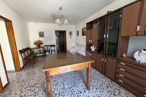 VILLA A SCHIERA D'ANGOLO A CALCERANICA AL LAGO