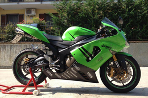 Kawasaki ZX6R 636