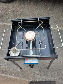 Grill a gas h cm.70 piastra in ghisa cm.38 x cm.38