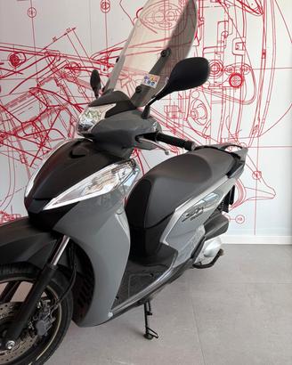 Honda SH 300