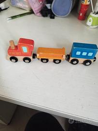 Trenino in legno 