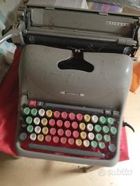 macchina da scrivere Olivetti Lexikon 80