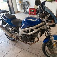 Moto Suzuki sv650