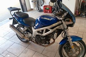 Moto Suzuki sv650