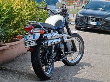 Triumph scrambler