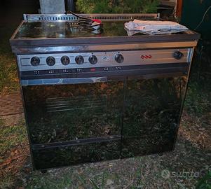 Cucina economica con forno - Acciaio inox