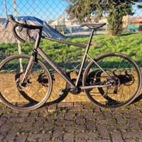 Bici da corsa TRIBAN RC 500