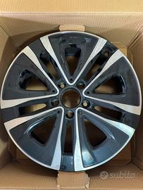 Cerchi in lega Mercedes 17 pollici originali