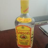 Vintage Gordon's London Dry GIn 1970's 75cl 40%