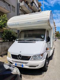 CAMPER RIMOR MERCEDES 67000 km 7 posti letto