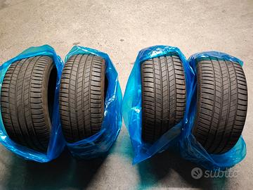 Pneumatici Bridgestone Turanza T005 245/40 R19