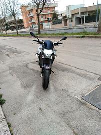moto Aprilia 750 cc ., 100 cavalli
