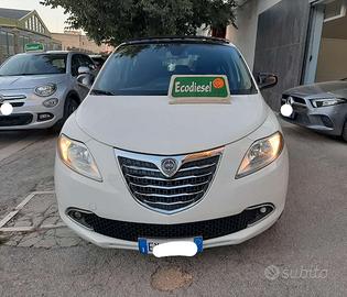 Lancia Ypsilon 1.3 MJT 16V 95 CV 5 porte S&S Plati