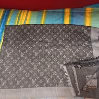Sciarpa Louis Vuitton Monogram Grigia
