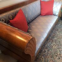 Divano ristrutturato