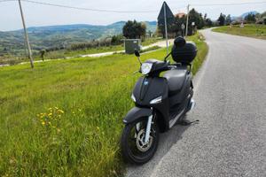 Scooter liberty piaggio 125 anno 2024
