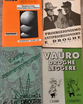 Raccolta di quattro libri e dossier