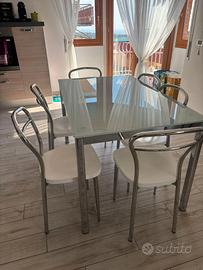 Tavolo e 6 sedie Calligaris