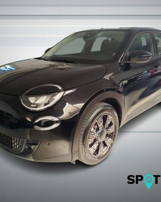 FIAT 600 Hybrid 110 CV DCT MHEV Icon