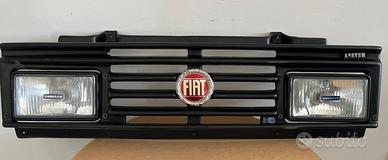 Grigia anteriore Fiat Panda