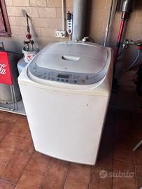 Lavatrice futzy logic LG 10 kg carica dall’alto
