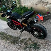 Ducati hypermotard 821