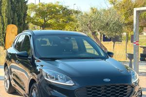 Ford Kuga ST-LINE X