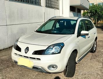 koleos benzina 2.5 4x4