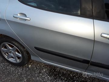 PORTIERA POSTERIORE DESTRA PEUGEOT 308 Serie (07>1