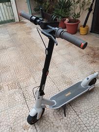 Monopattino Ninebot Max G30