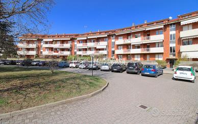 BILIVELLO CON DOPPIO TERRAZZO E BOX AUTO!