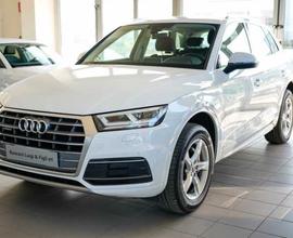 Audi Q5 40 TDI quattro S tronic Business Sport