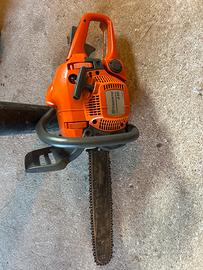 Sega a benzina husqvarna