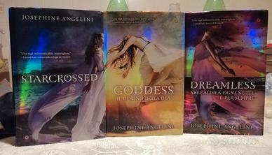 Libri di Josephine Angelini perfetti nuovi 