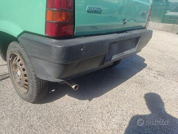Paraurti posteriore FIAT PANDA del 2002