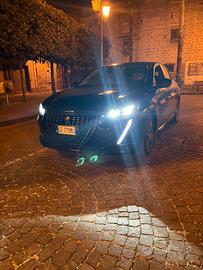 Peugeot 208 1.2 100 cavalli
