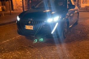 Peugeot 208 1.2 100 cavalli