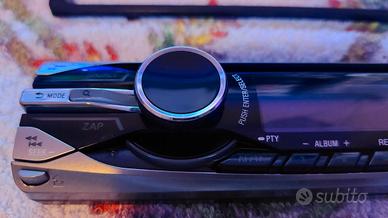 Autoradio Sony Gt con usb 