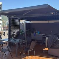Pergola bioclimatica + tenda a braccio