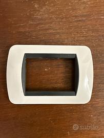 Placca Living International L4803BA Bticino