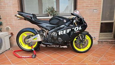 HONDA CBR 600rr pronto pista