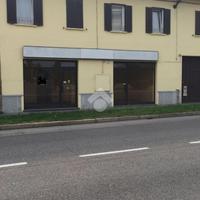 NEGOZIO A SAN VITTORE OLONA