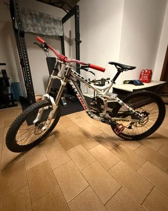 trek 888 session