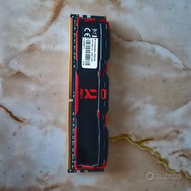 RAM IRDM X DDR4 8GB 3200MHz CL16 

