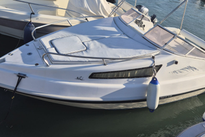 Barca semicabinata 6.5 MT