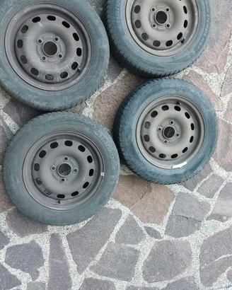 Cerchi da 14 con gomme
