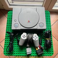 PLAYSTATION 1 CONSOLE