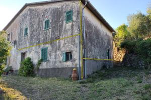 Casa indipendente da ristrutturare