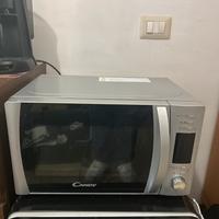 Candy Forno a Microonde con grill, 20 lt, 700w