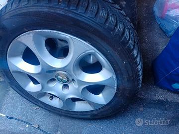 cerchi più gomme alfa romeo 